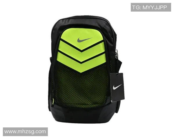 足球明星们热衷的Nike背包究竟有哪些独特魅力与时尚元素解析